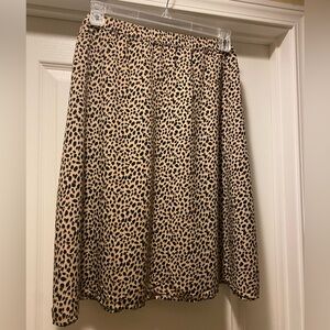 Knee length, leopard elastic waste skirt. Old Navy, 3X.